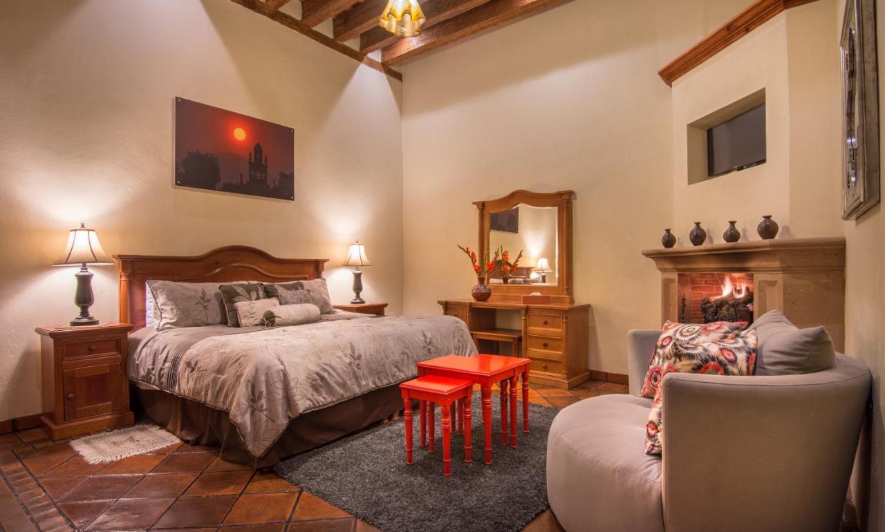 Hotel Casa Del Naranjo Пацкуаро Екстер'єр фото