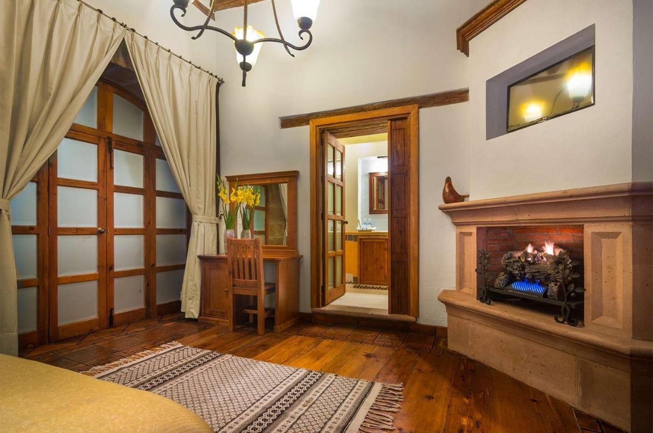 Hotel Casa Del Naranjo Пацкуаро Екстер'єр фото