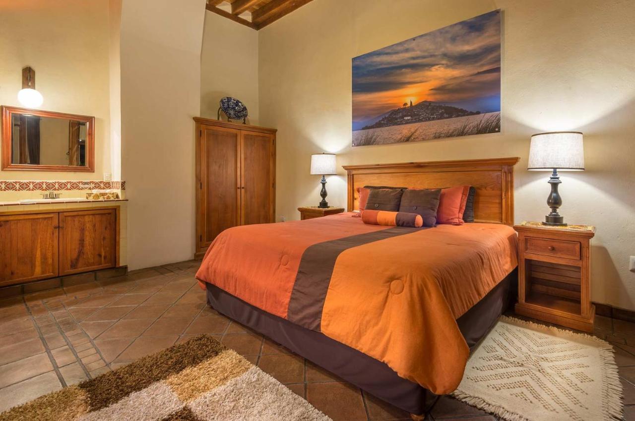 Hotel Casa Del Naranjo Пацкуаро Екстер'єр фото
