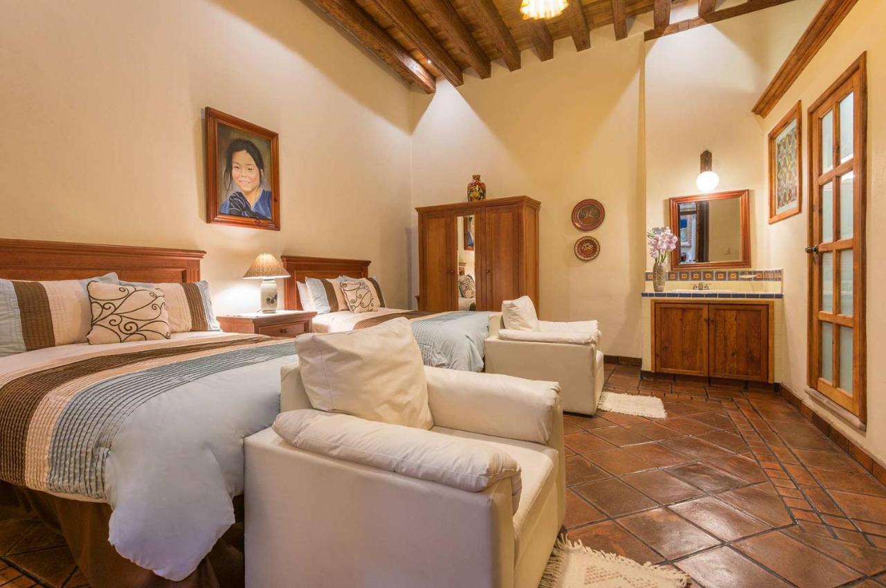 Hotel Casa Del Naranjo Пацкуаро Екстер'єр фото