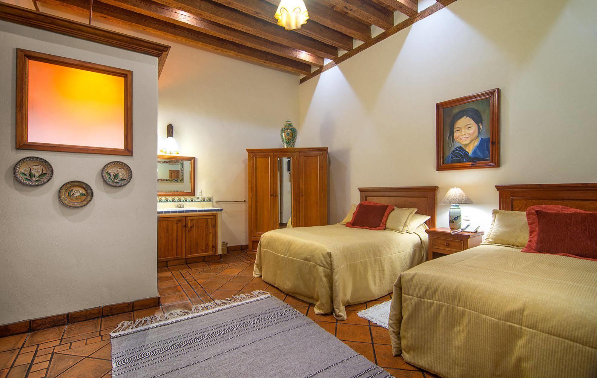 Hotel Casa Del Naranjo Пацкуаро Екстер'єр фото
