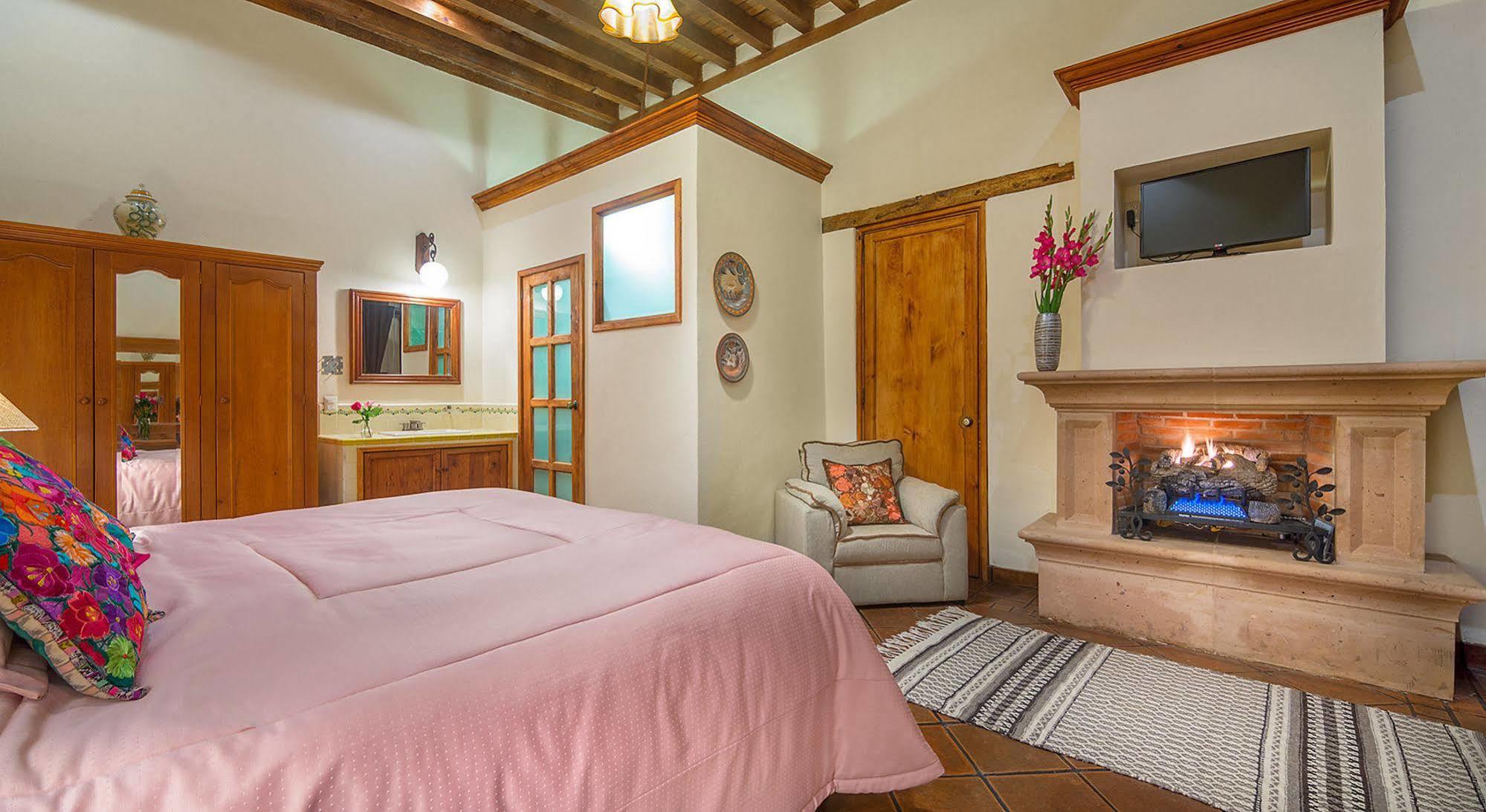 Hotel Casa Del Naranjo Пацкуаро Екстер'єр фото