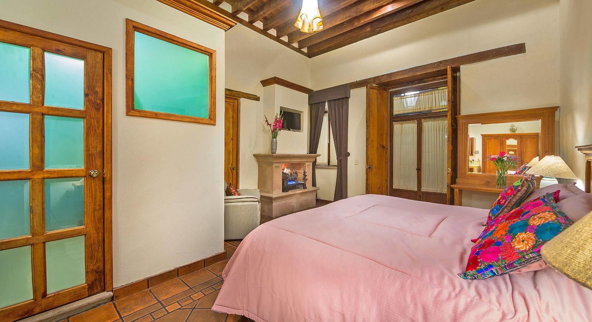 Hotel Casa Del Naranjo Пацкуаро Екстер'єр фото
