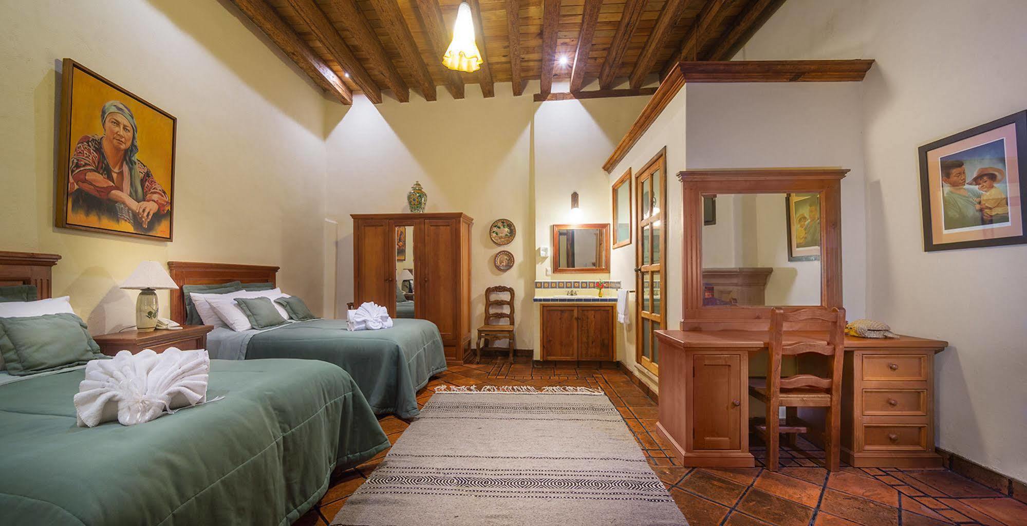 Hotel Casa Del Naranjo Пацкуаро Екстер'єр фото